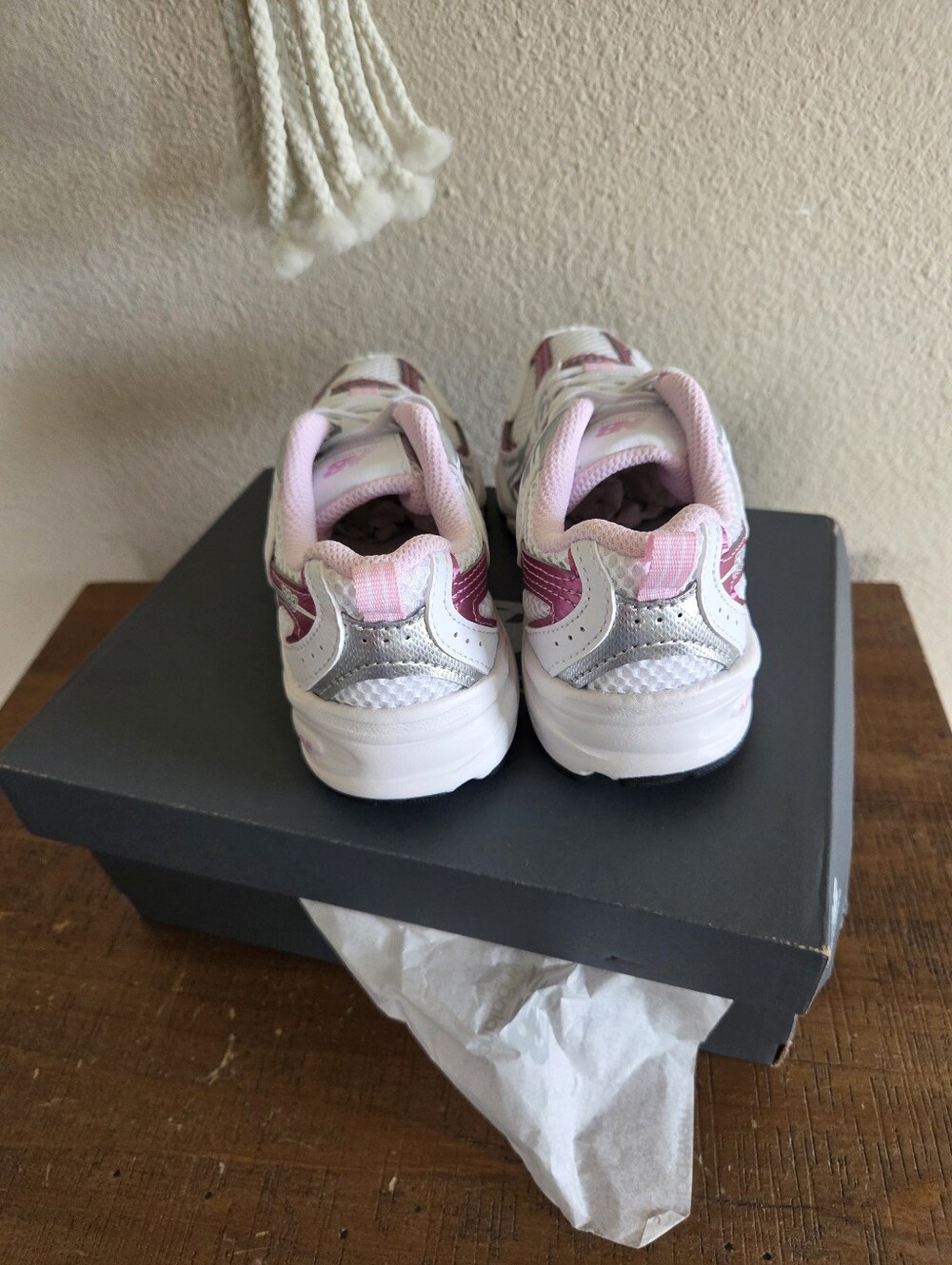 New Balance Girls Pink Preschool 530 Size 12 NWT - Picture 4 of 8